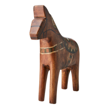 Charger l'image dans la galerie, Cheval décoratif en bois peint