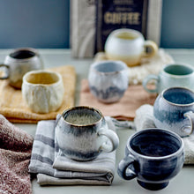 Charger l'image dans la galerie, Tasse Paula en grès – Gris & Blanc