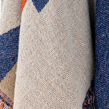 Charger l'image dans la galerie, Plaid CLARITA - Multicolore (Corail, Bleu, Naturel) - Coton recyclé