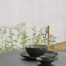 Charger l'image dans la galerie, MIRHA JASPER - bol à soupe - grès - noir/blanc