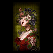 Charger l'image dans la galerie, MEDUSA - Tenture murale en velours – 77 × 137 cm