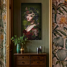 Charger l'image dans la galerie, MEDUSA - Tenture murale en velours – 77 × 137 cm