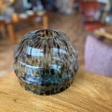 Charger l'image dans la galerie, Vase Rond En Verre Bleu et Marron