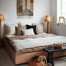 Charger l'image dans la galerie, BOUGEOIR FORGÉ À LA MAIN