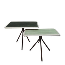 Charger l'image dans la galerie, Tables vertes bois laqué Rêverie