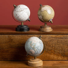 Charger l'image dans la galerie, S/3 mini mappemondes