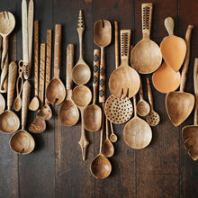 Charger l'image dans la galerie, Couverts à salade en bois avec manches en canne