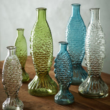 Charger l'image dans la galerie, Vase en Verre Transparent – Forme de Poisson