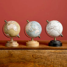 Charger l'image dans la galerie, S/3 mini mappemondes