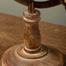 Charger l'image dans la galerie, Mappemonde vert et blanc