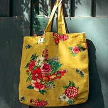 Charger l'image dans la galerie, SAC DE PLAGE HANAMI JAUNE