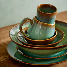 Charger l'image dans la galerie, Tasse / Mug en grès – Vert