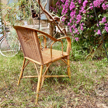 Charger l&#39;image dans la galerie, Fauteuil vintage en rotin
