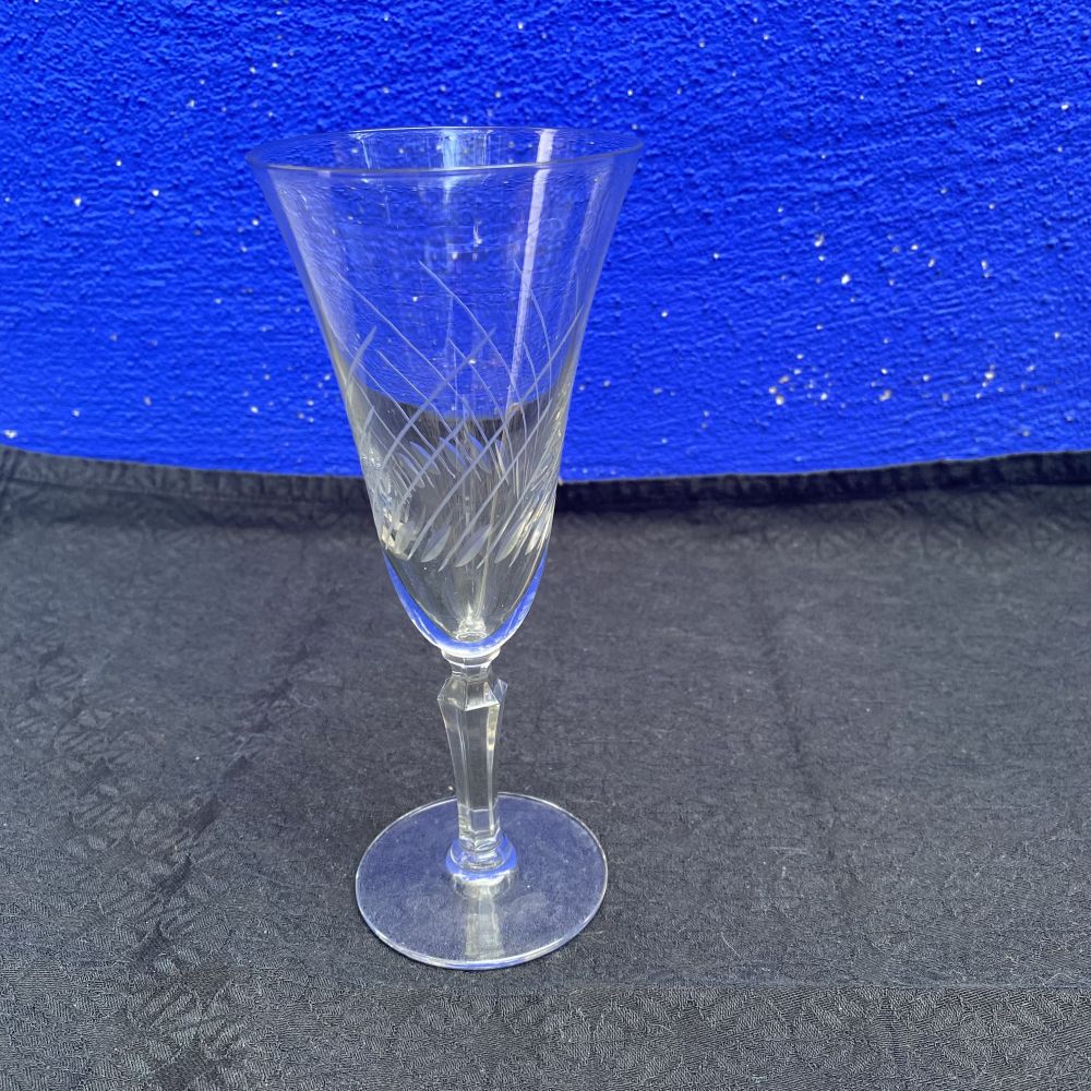 Lot de 3 flutes à champagne 50'