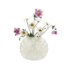 Charger l'image dans la galerie, VASE EN VERRE COQUILLAGE
